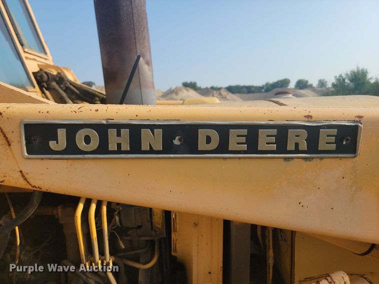 image for item LQ9241 John Deere 500 Series B  backhoe