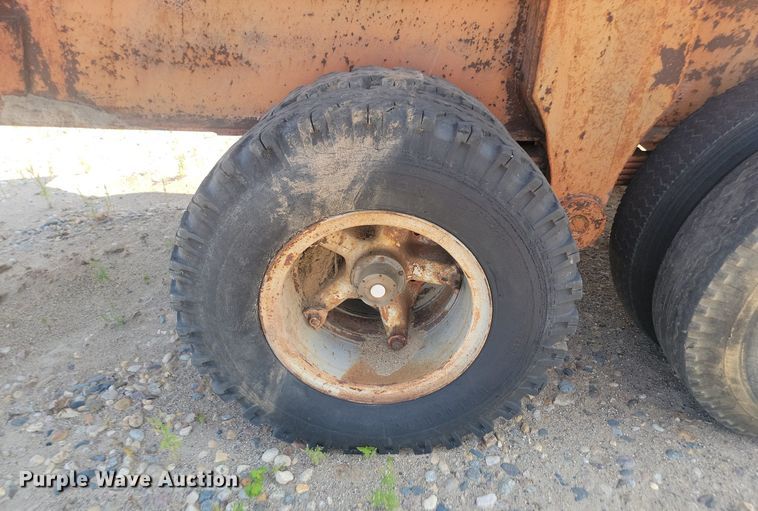 image for item LQ9243 Eagle  44" W sand screw