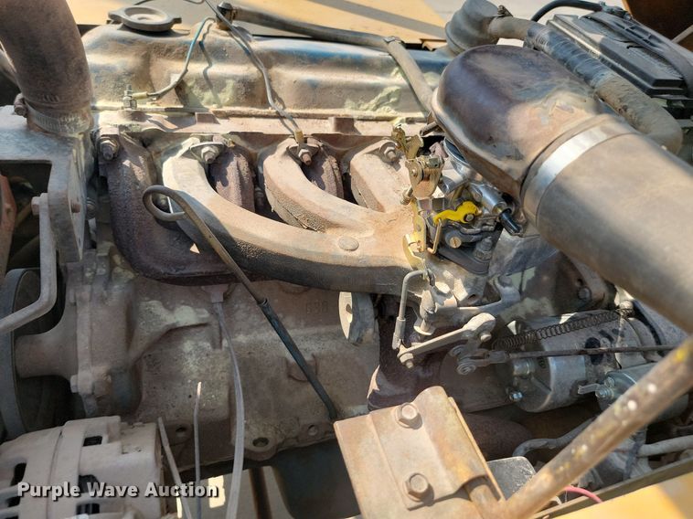 image for item LQ9254 Clark  forklift