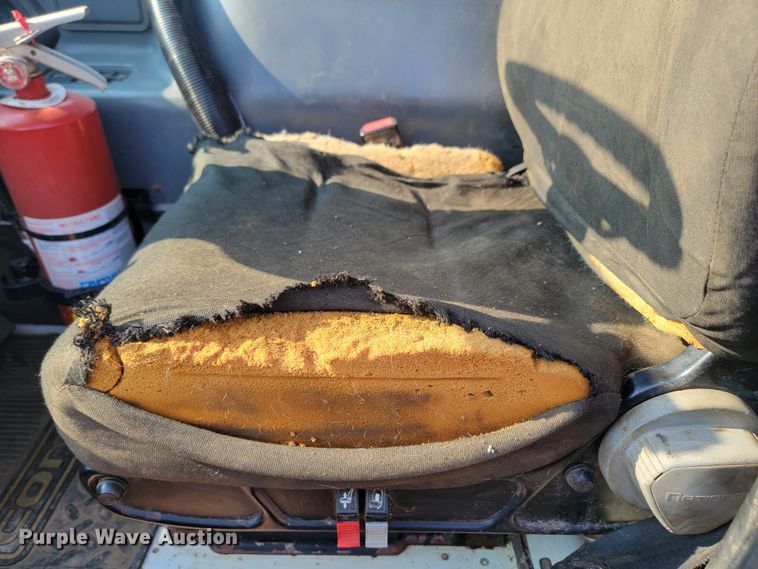 image for item LQ9256 2004 Sterling Condor  refuse truck