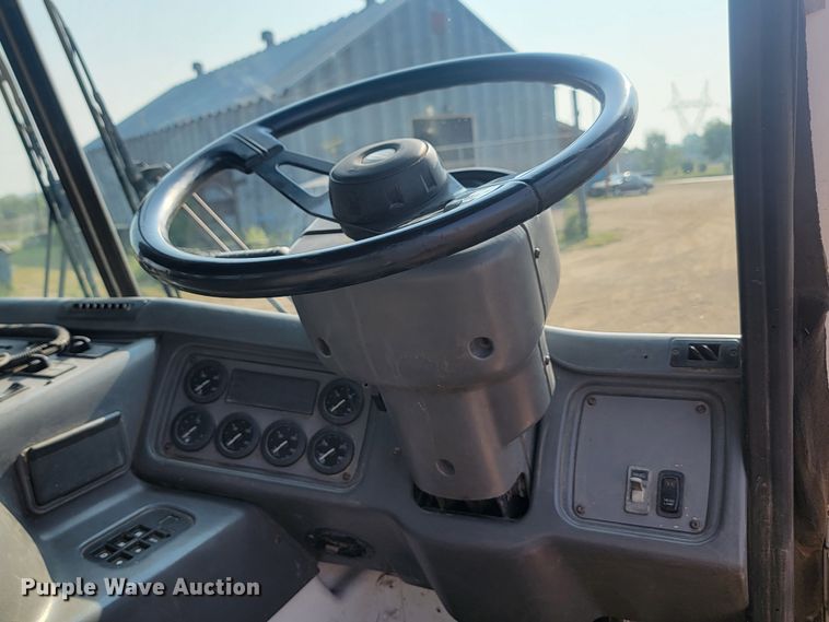 image for item LQ9256 2004 Sterling Condor  refuse truck