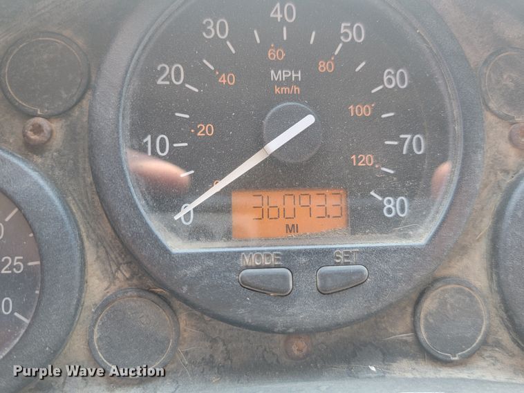 image for item LQ9256 2004 Sterling Condor  refuse truck