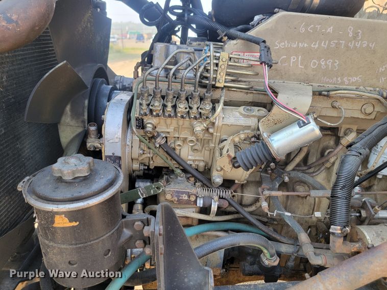 image for item LQ9257 1994 Ford L8000  refuse truck