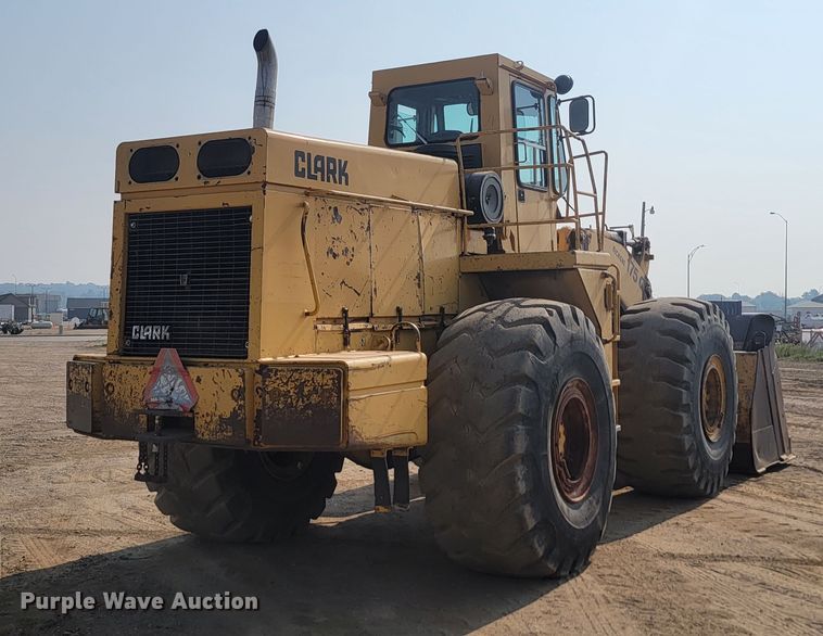 image for item LQ9258 1984 Clark 175C  wheel loader