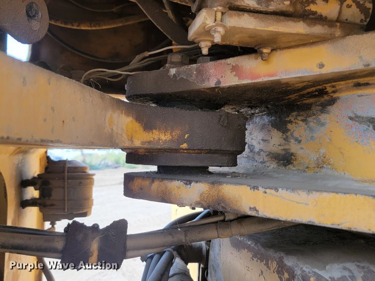 image for item LQ9258 1984 Clark 175C  wheel loader