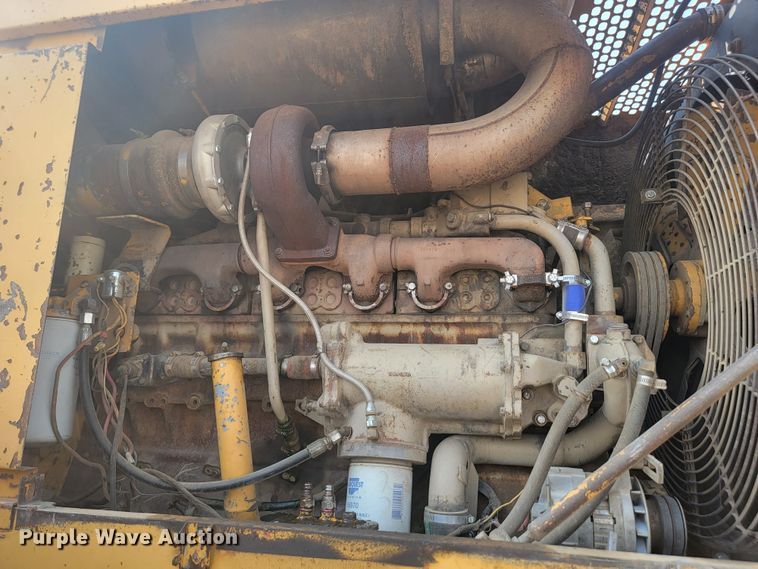 image for item LQ9258 1984 Clark 175C  wheel loader