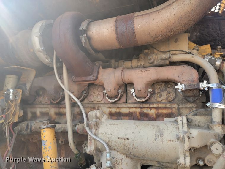 image for item LQ9258 1984 Clark 175C  wheel loader