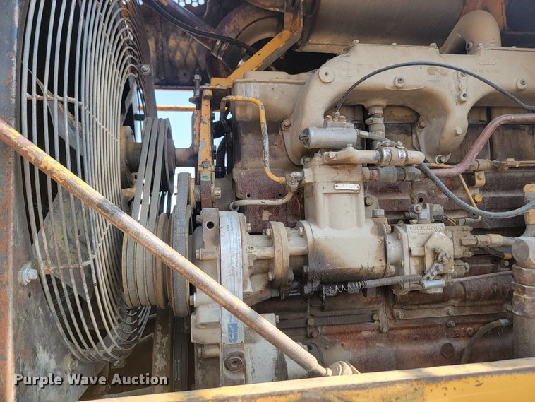 image for item LQ9258 1984 Clark 175C  wheel loader