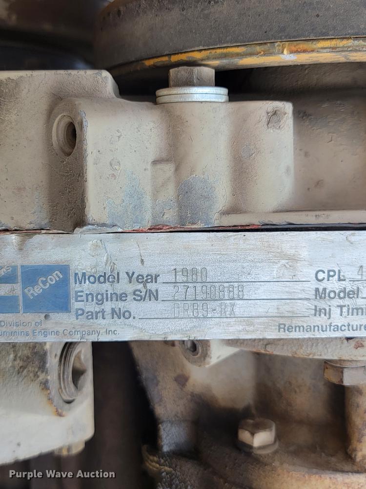 image for item LQ9258 1984 Clark 175C  wheel loader