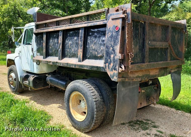 image for item LS9680 1988 International 1954  dump truck