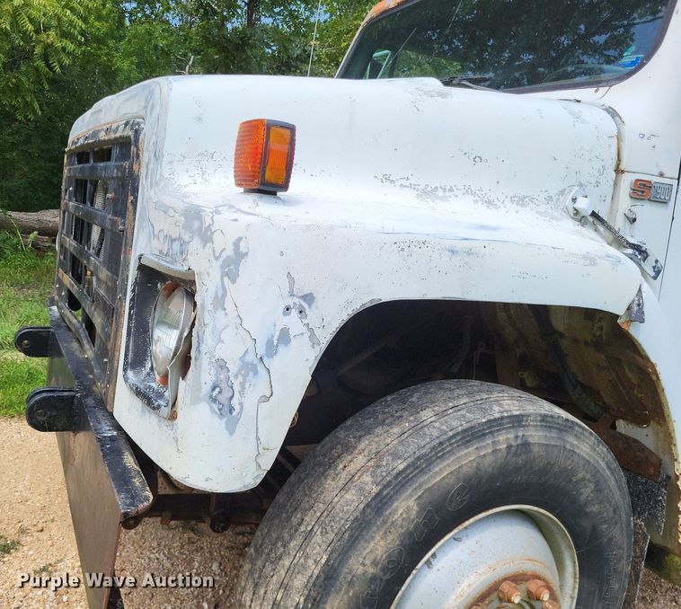 image for item LS9680 1988 International 1954  dump truck