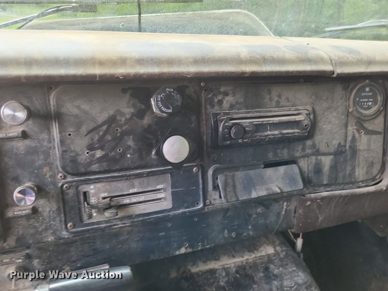 image for item LS9680 1988 International 1954  dump truck