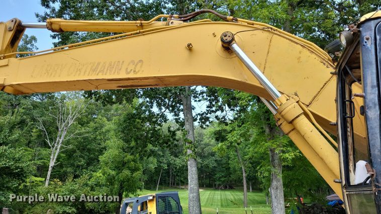 image for item LS9681 1994 Caterpillar 322L  excavator