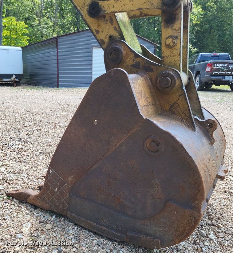 image for item LS9681 1994 Caterpillar 322L  excavator