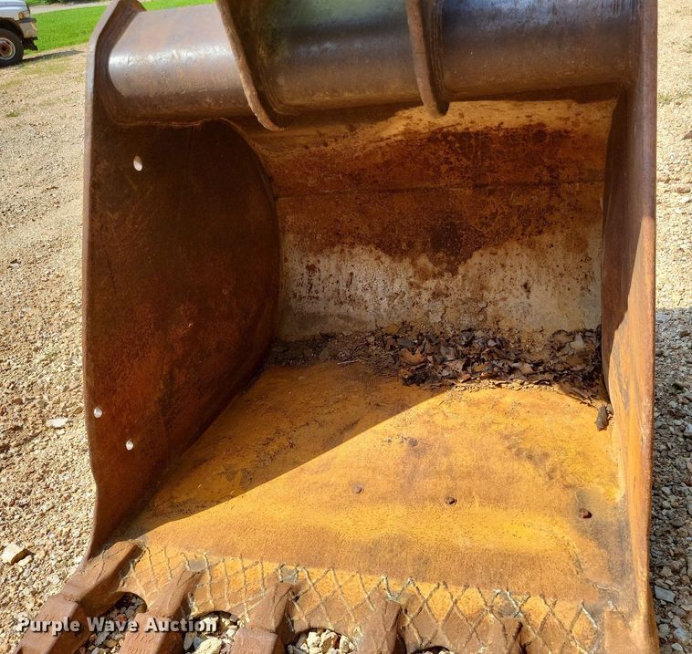 image for item LS9681 1994 Caterpillar 322L  excavator