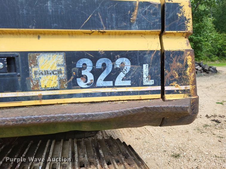 image for item LS9681 1994 Caterpillar 322L  excavator