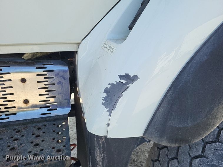 image for item LS9688 2008 International Work Star 7300  bucket truck