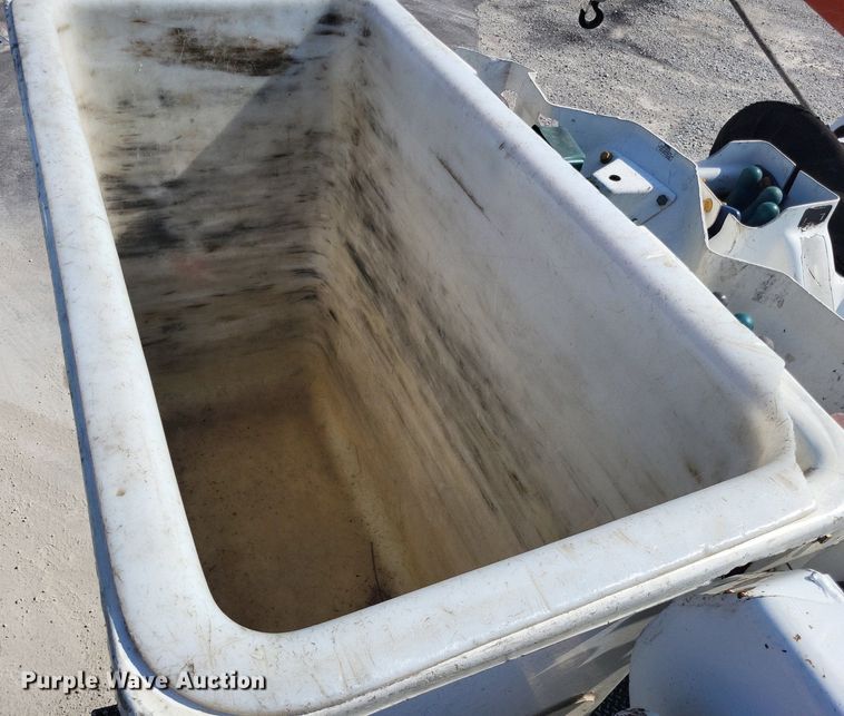 image for item LS9688 2008 International Work Star 7300  bucket truck