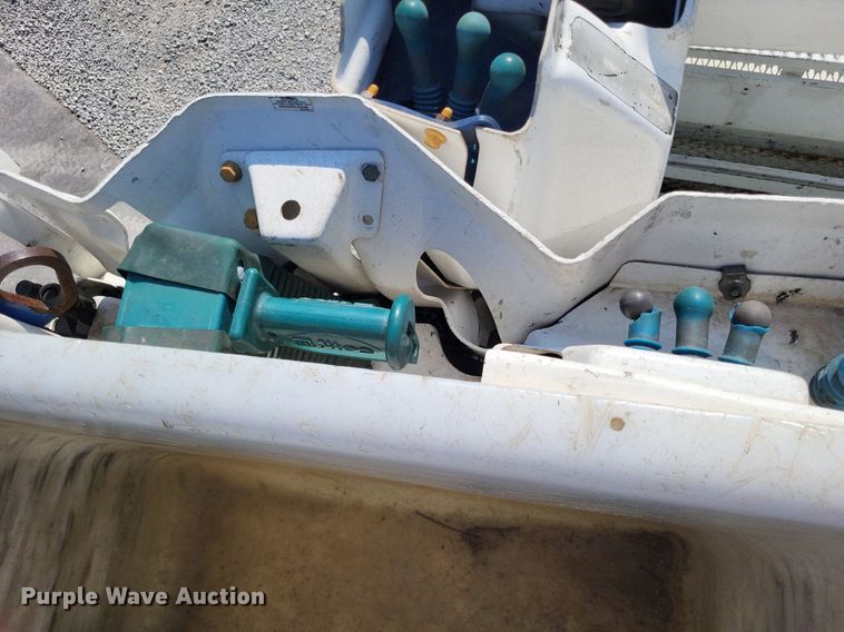 image for item LS9688 2008 International Work Star 7300  bucket truck