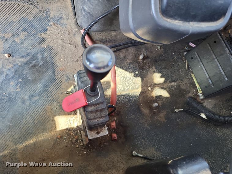 image for item LS9688 2008 International Work Star 7300  bucket truck