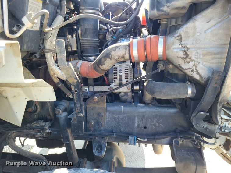 image for item LS9688 2008 International Work Star 7300  bucket truck