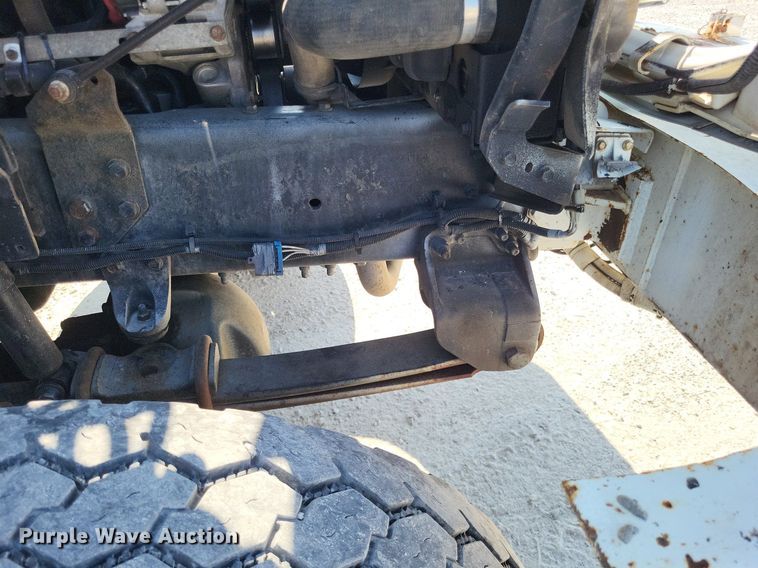 image for item LS9688 2008 International Work Star 7300  bucket truck