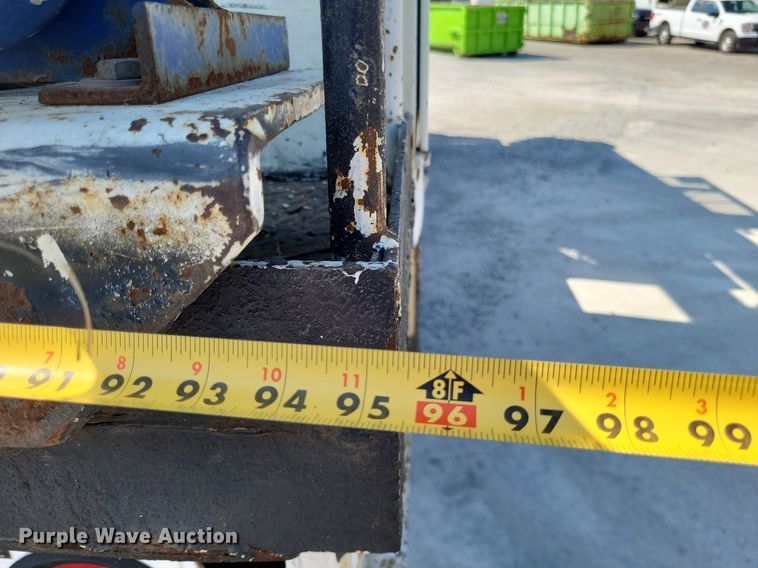 image for item LS9688 2008 International Work Star 7300  bucket truck