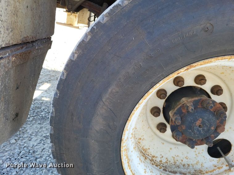 image for item LS9688 2008 International Work Star 7300  bucket truck