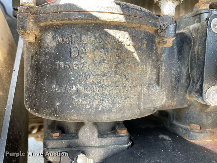 image for item LV9789 2016 International 7600  vacuum truck