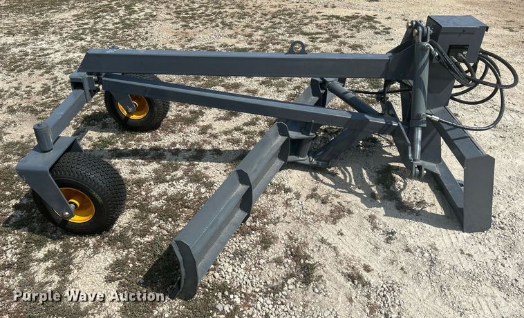 image for item MD9014 skid steer grader