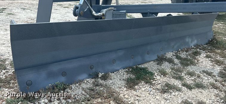 image for item MD9014 skid steer grader