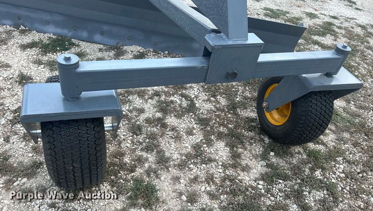 image for item MD9014 skid steer grader