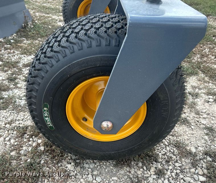 image for item MD9014 skid steer grader