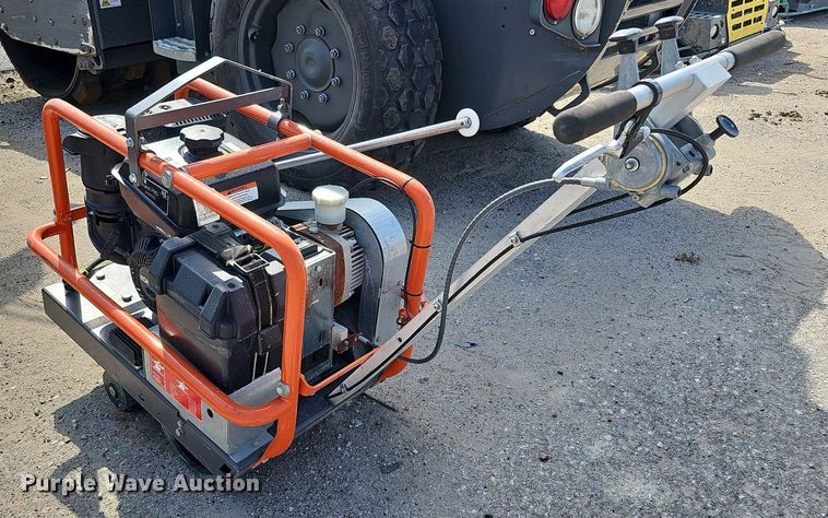 image for item MD9973 2018 Husqvarna Soff-Cut 2000  concrete saw