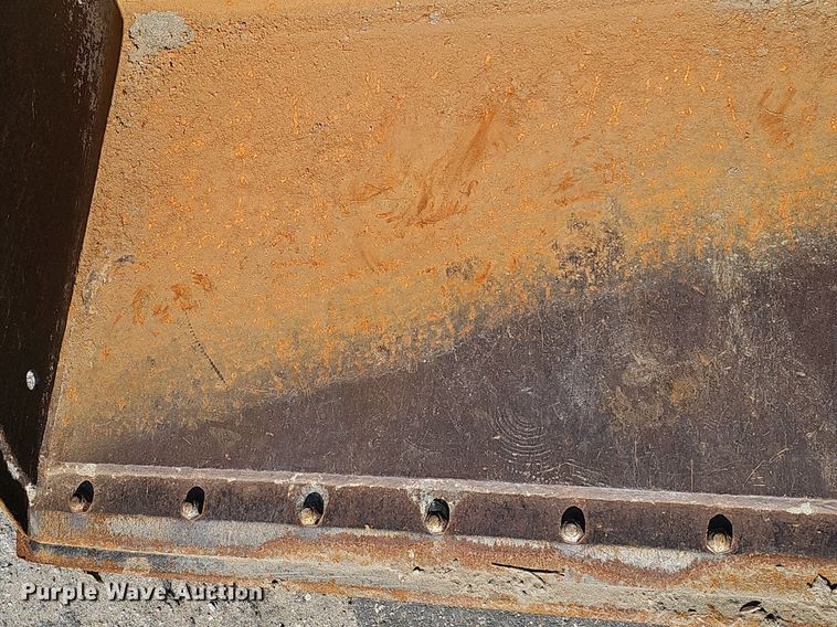 image for item MD9975 2015 Wacker Neuson SW24  skid steer loader