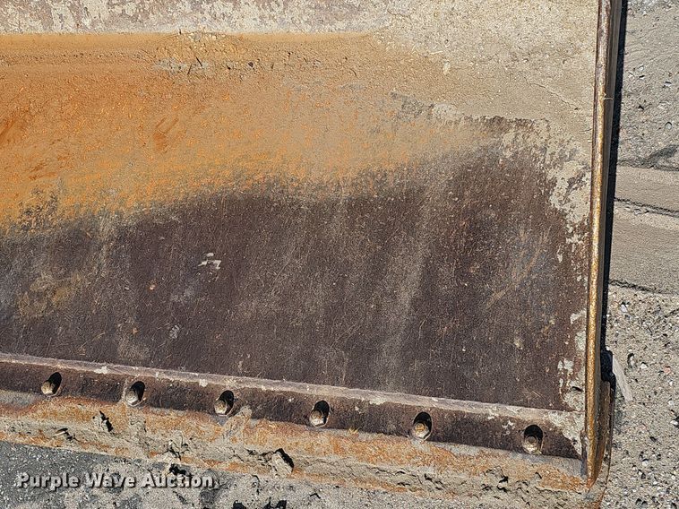 image for item MD9975 2015 Wacker Neuson SW24  skid steer loader