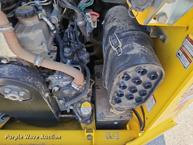 image for item MD9975 2015 Wacker Neuson SW24  skid steer loader