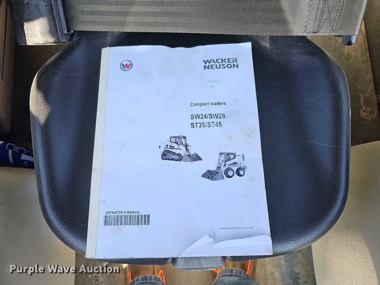image for item MD9975 2015 Wacker Neuson SW24  skid steer loader