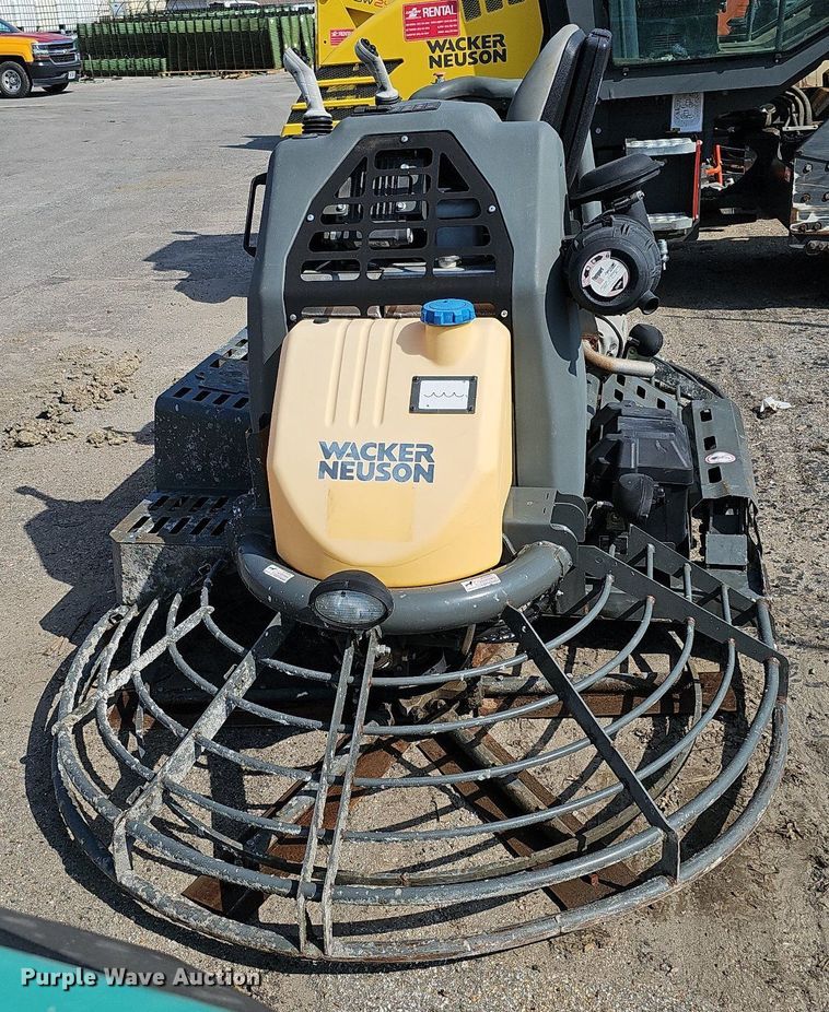 image for item MD9976 2016 Wacker Neuson CRT60-74L  power trowel