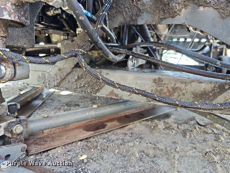 image for item MD9976 2016 Wacker Neuson CRT60-74L  power trowel