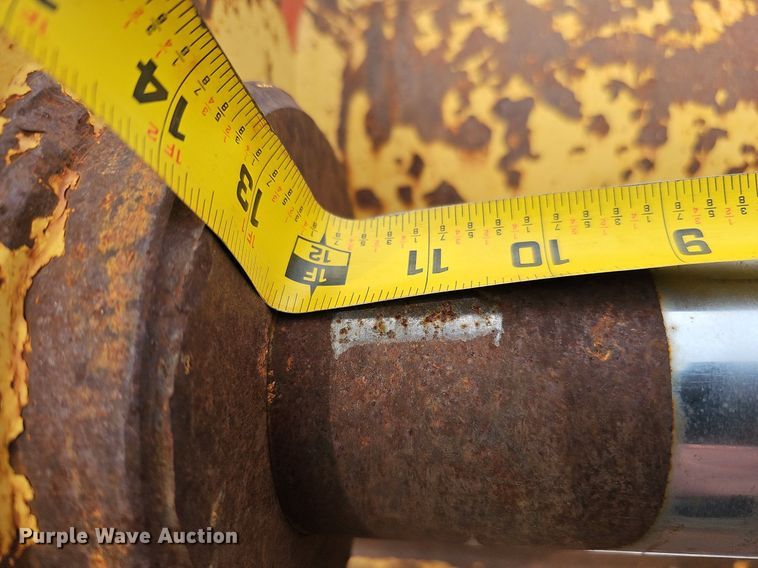 image for item MD9981 40" W excavator bucket