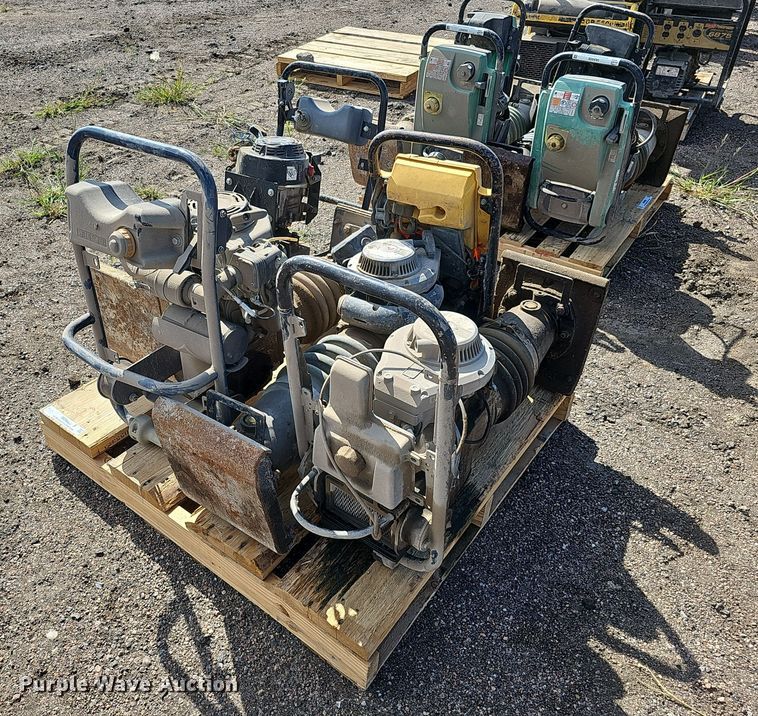 image for item MD9982 (4) plate compactors