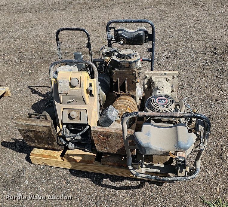 image for item MD9982 (4) plate compactors