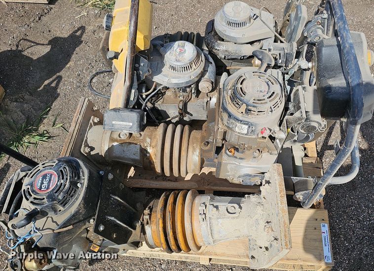 image for item MD9982 (4) plate compactors