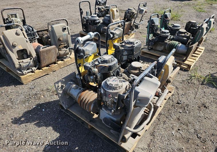 image for item MD9984 (4) plate compactors