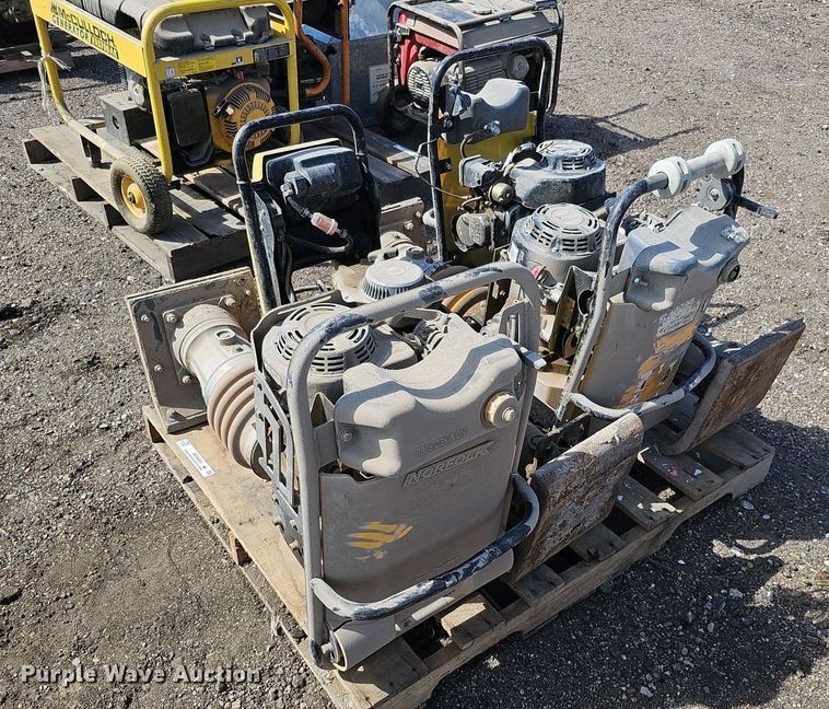 image for item MD9984 (4) plate compactors