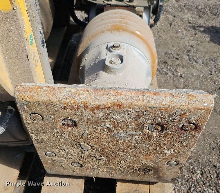 image for item MD9984 (4) plate compactors