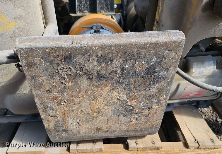 image for item MD9984 (4) plate compactors