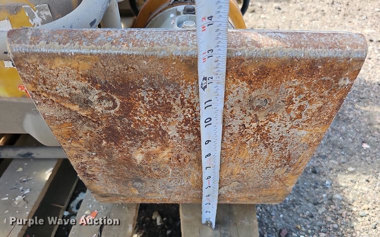 image for item MD9984 (4) plate compactors