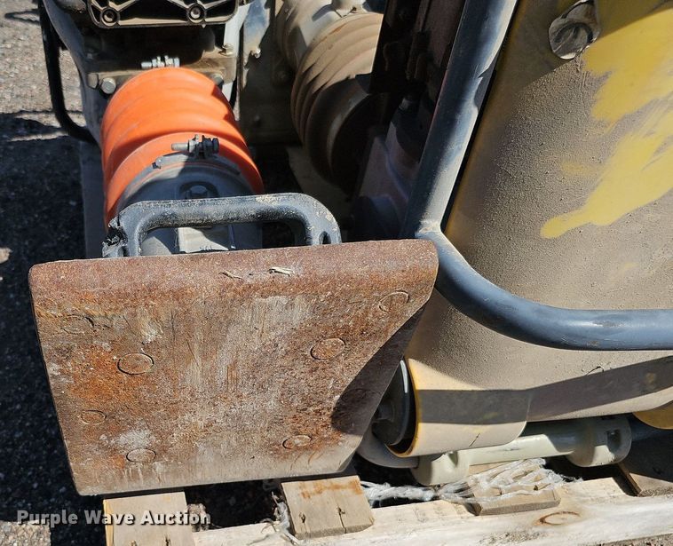 image for item MD9990 (4) plate compactors